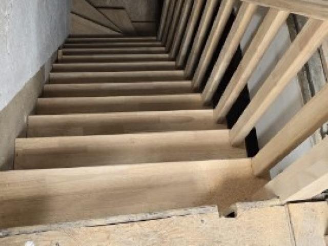 Réalisation d'un escalier en bois à Bruxelles